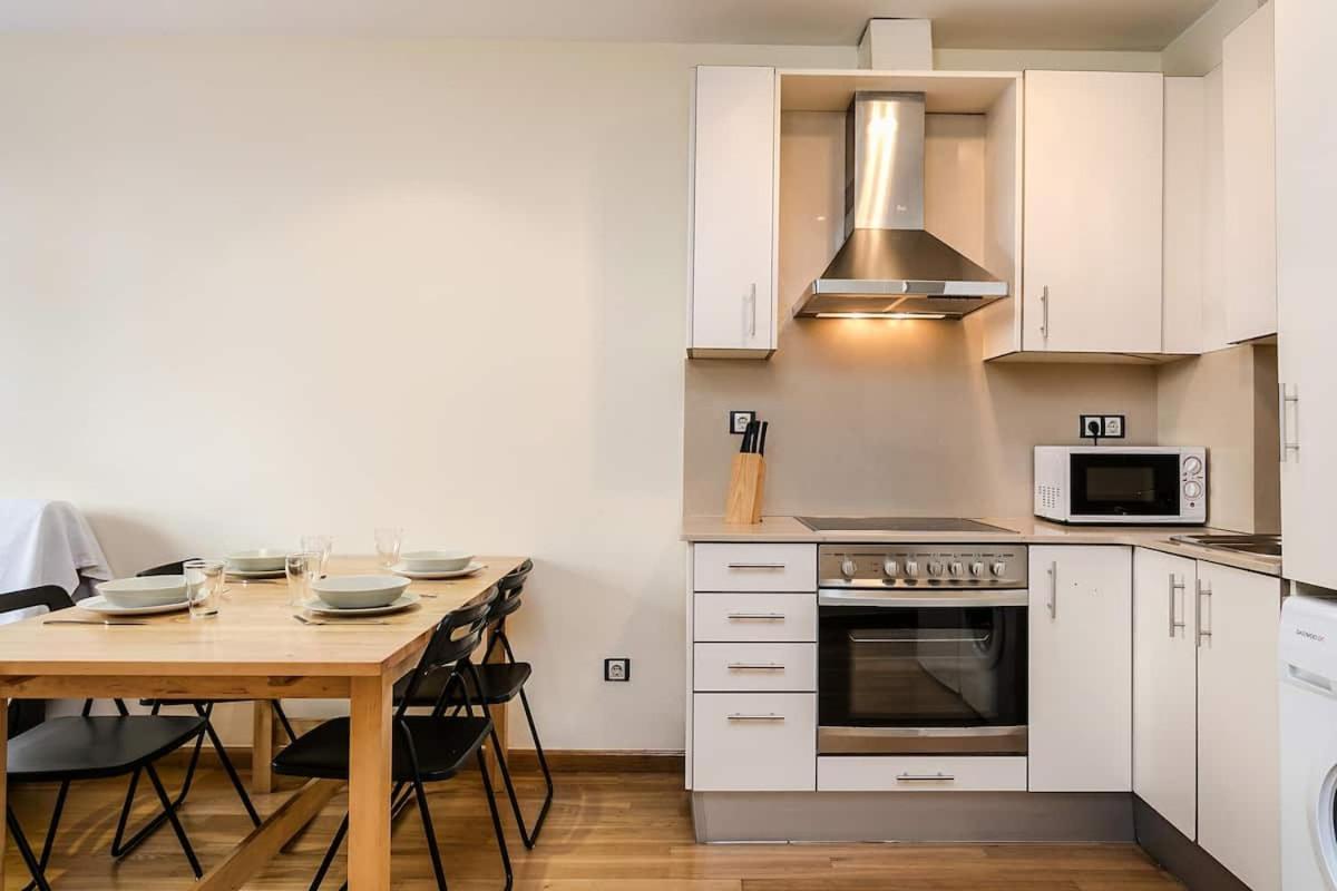 Apartment Homenfun Poble Sec
